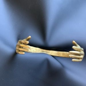 Verameat gold brass Hand Cuff
